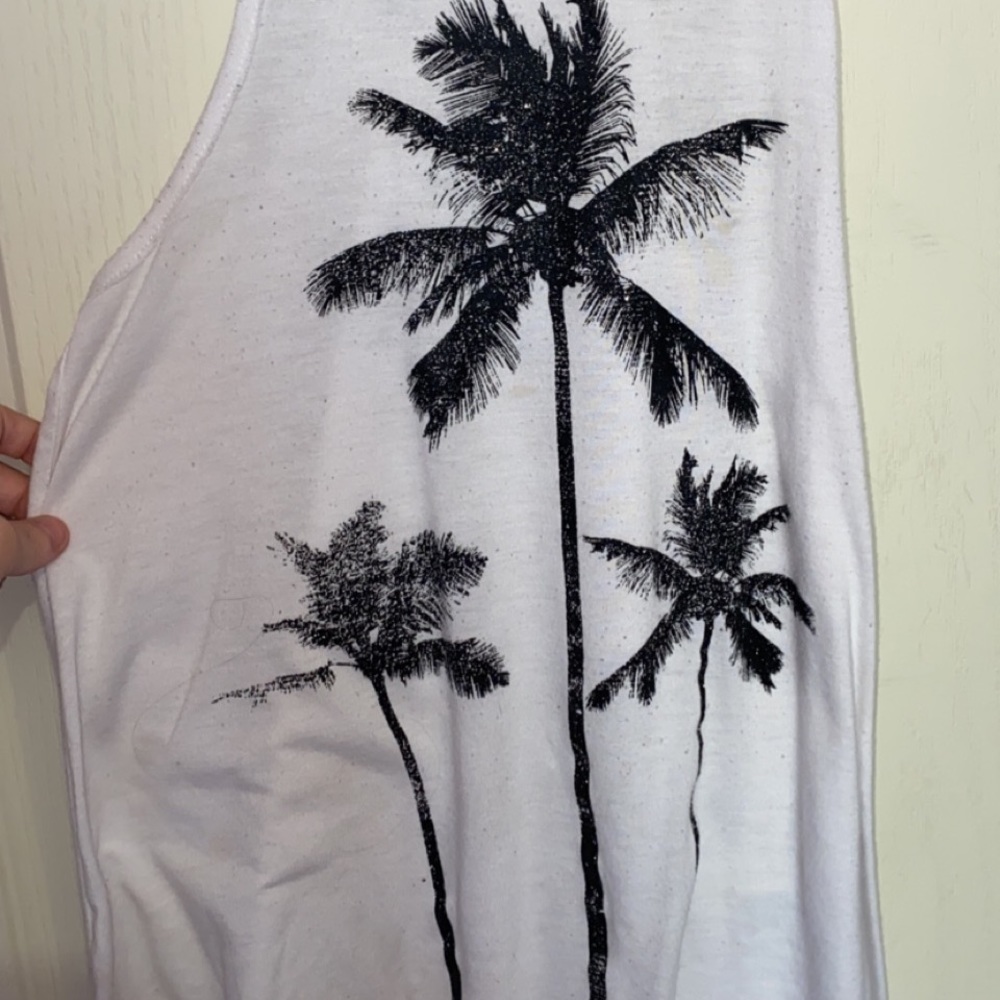 Plan tree tank top